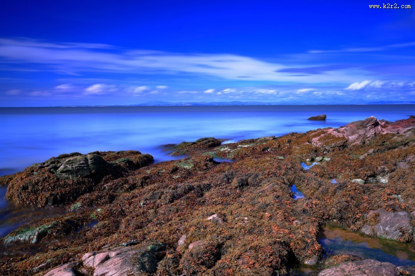 海滩航标风景图片