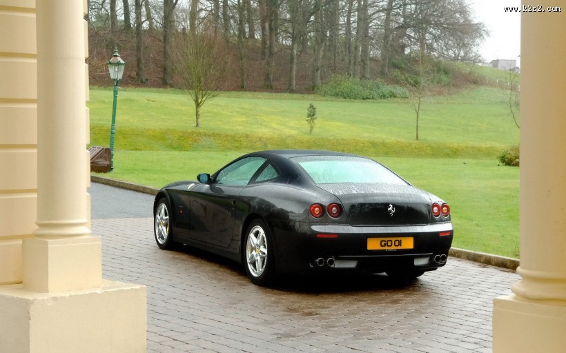 法拉利跑车图片