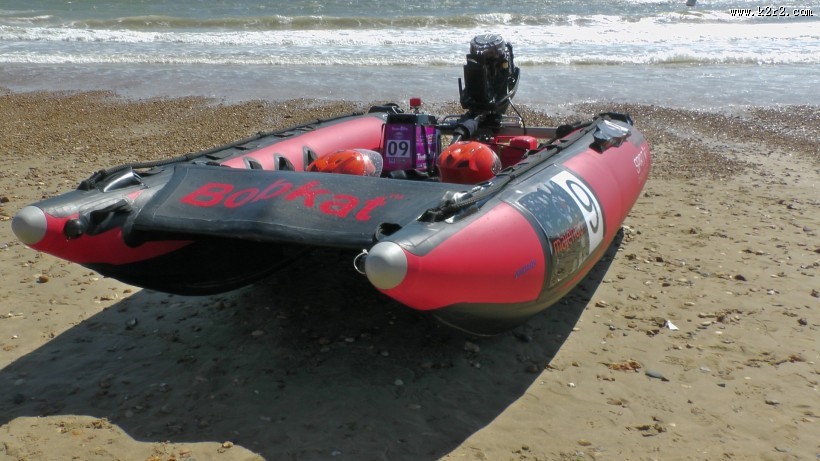 充气艇图片