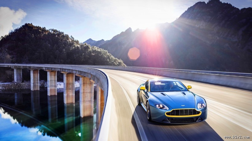 阿斯顿马丁aston