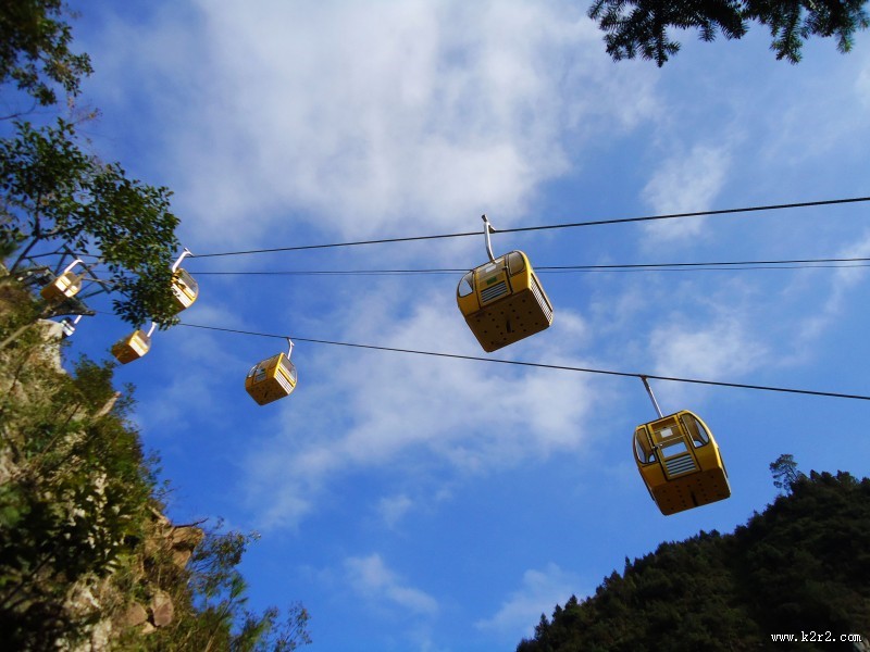 空中观光缆车图片