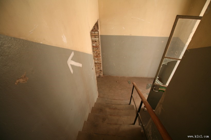 废弃的房子图片