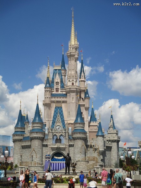 迪尼斯城堡图片