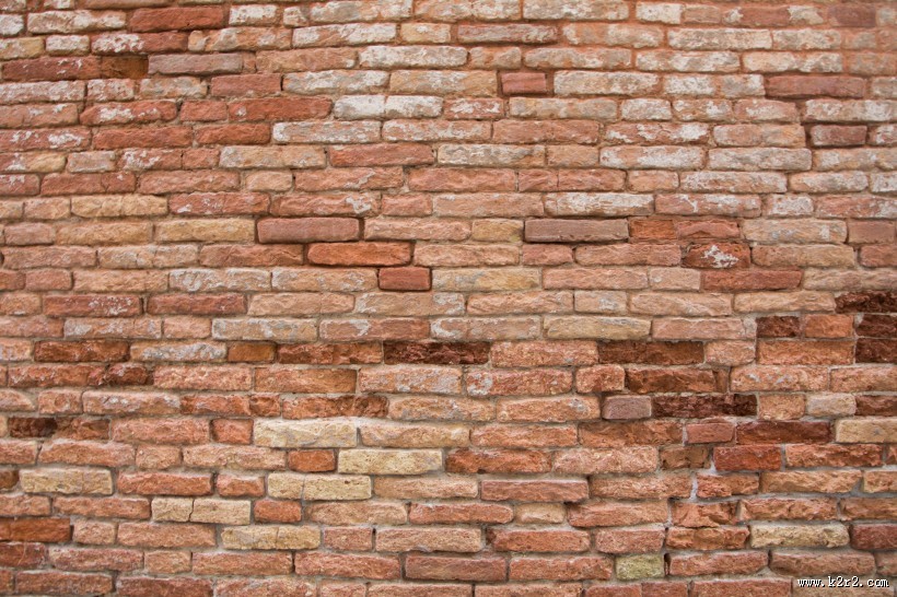 红砖堆砌成的墙图片
