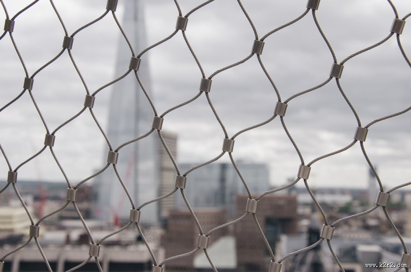 结实的铁丝网图片大全