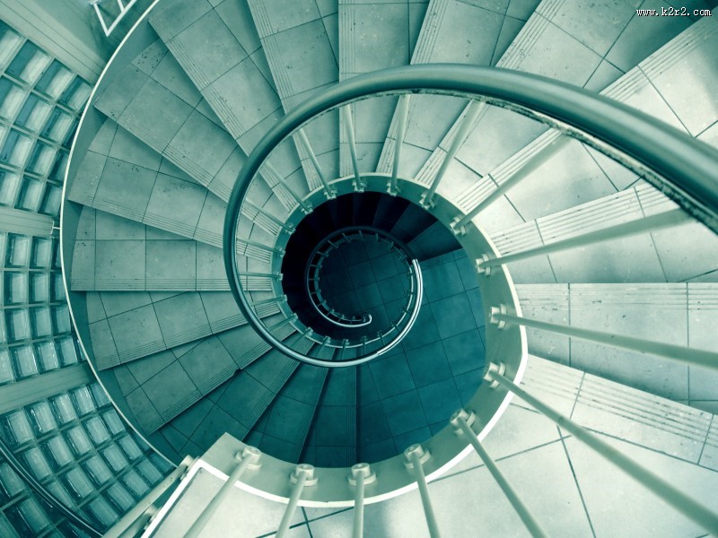 螺旋式的楼梯图片