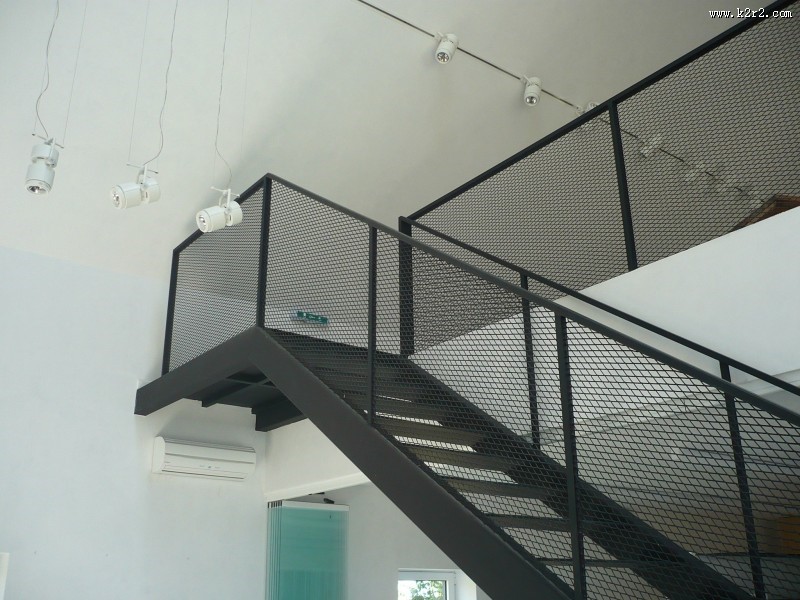 整洁的楼梯图片