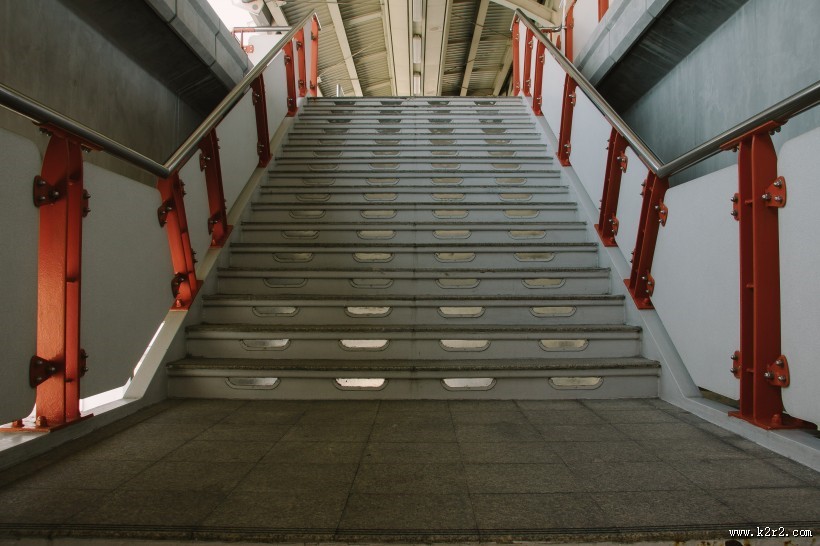 整洁的楼梯图片