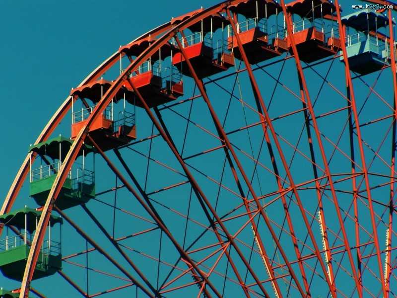 高大的摩天轮图片