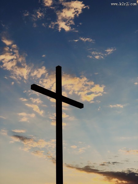 高大的十字架图片