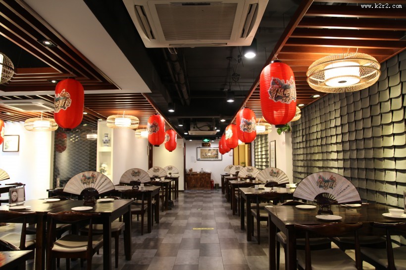 古香古色的中式饭店图片