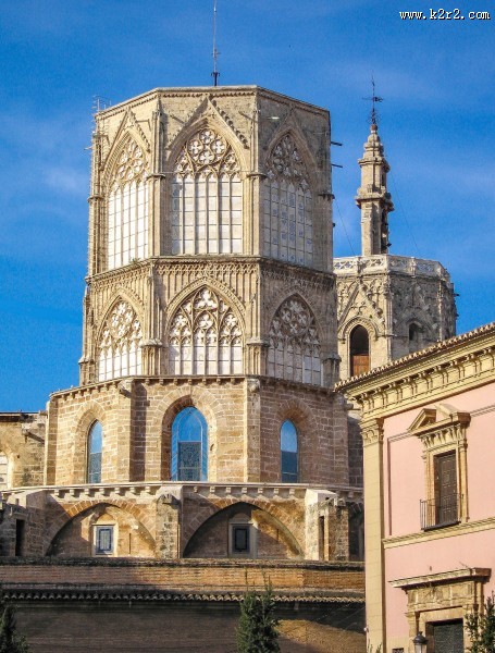 神圣庄严的教堂图片