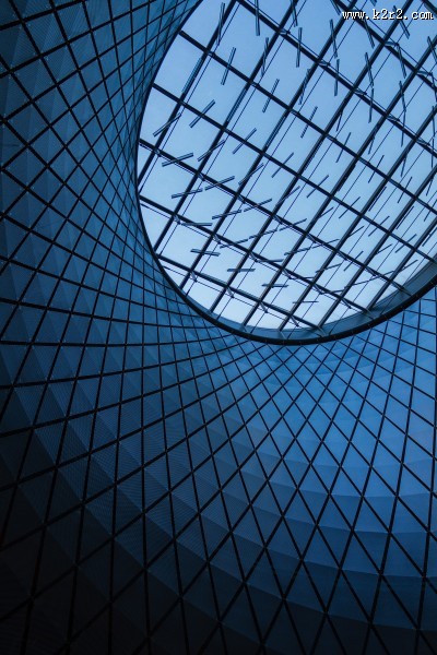 优美的曲线建筑图片
