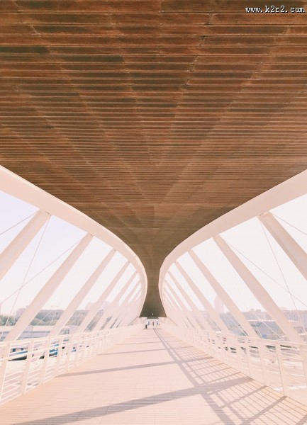 曲线美的现代建筑图片