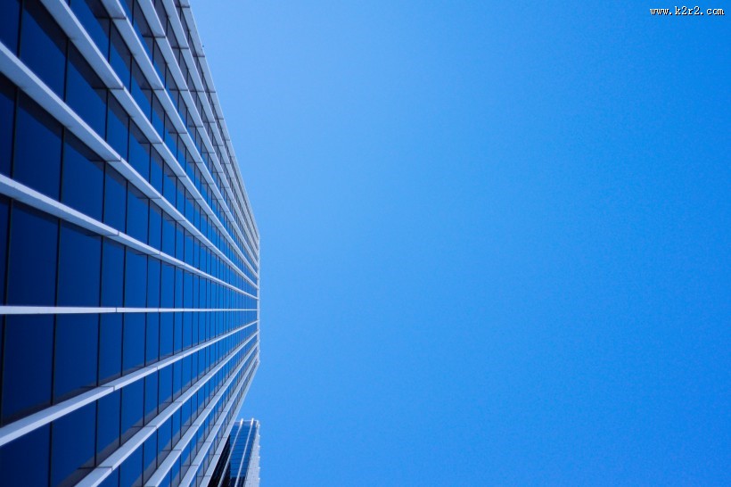 高耸的写字楼图片