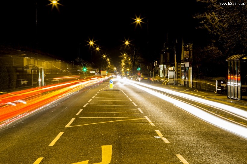 星光熠熠的路灯图片