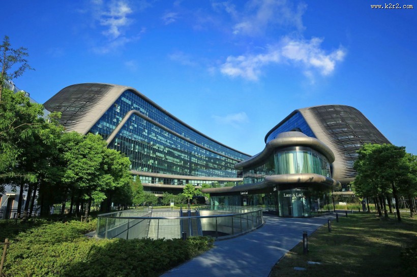 上海凌空SOHO建筑图片