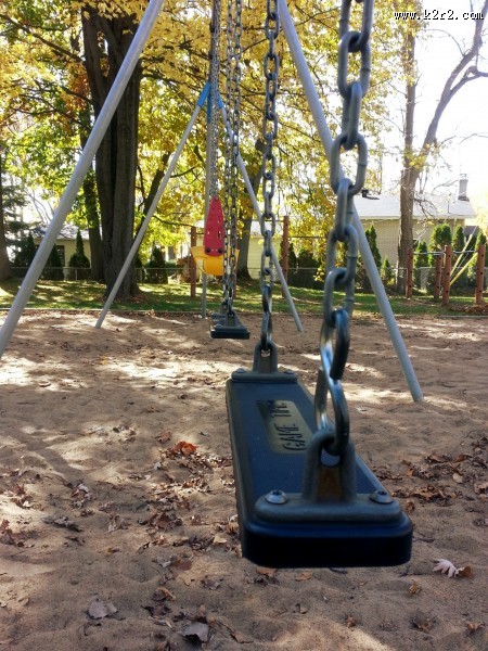 秋千图片