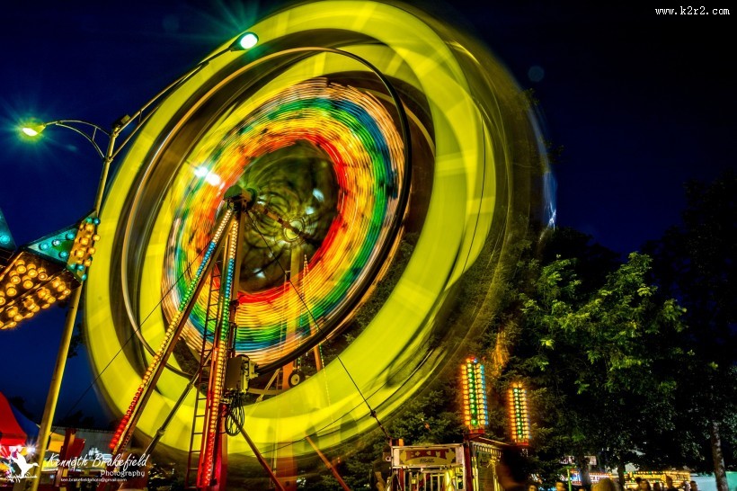 摩天轮夜景图片