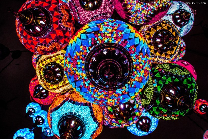 漂亮的彩灯图片