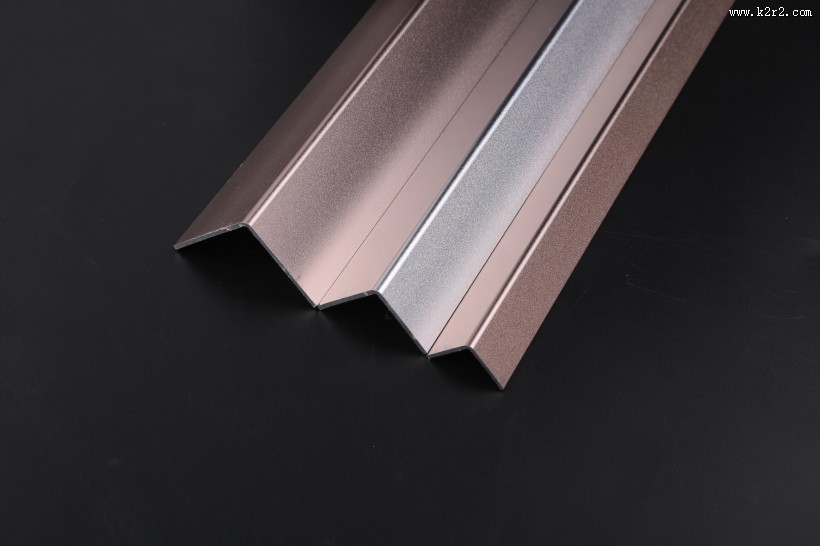 pvc材质墙角压边图片大全