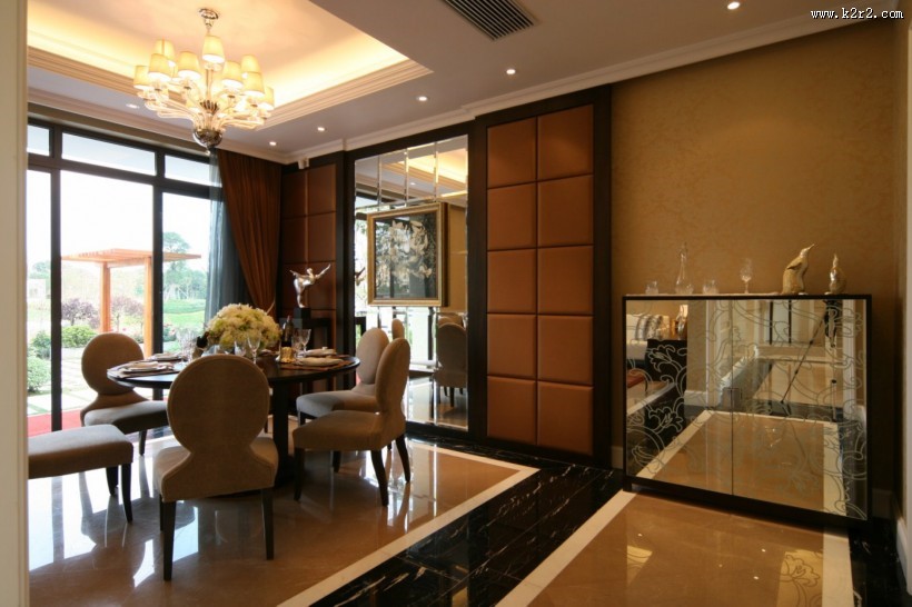 花都天逸湾AB2样板房