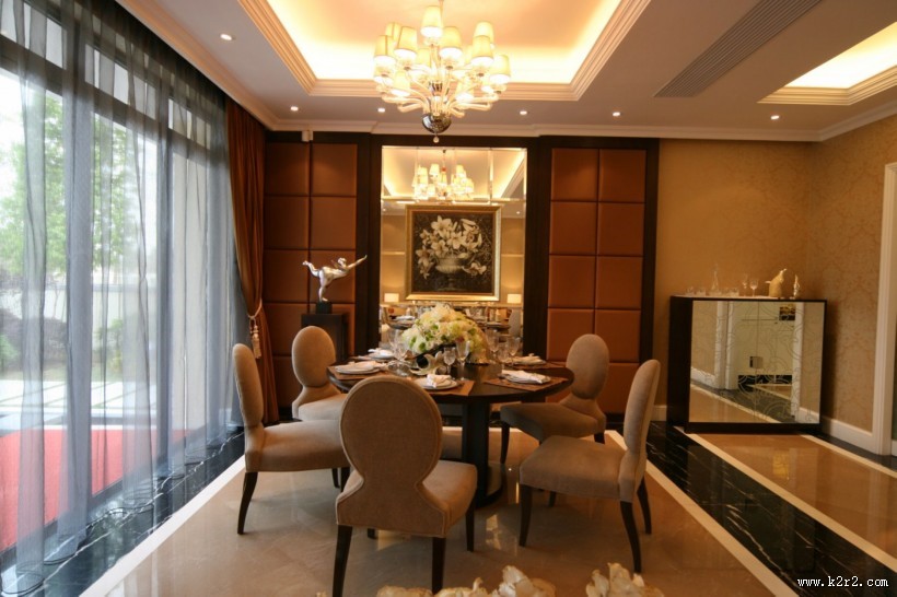 花都天逸湾AB2样板房