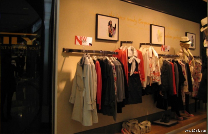 LILY店面设计图片