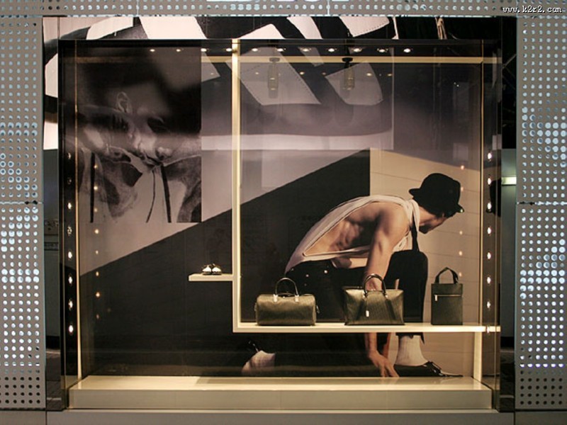 Dior橱窗设计图片