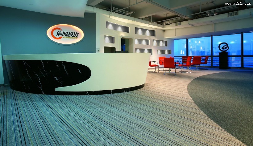 地标建筑群中的雕塑-林志宁室内设计作品图片