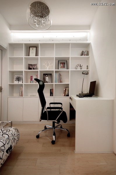 2008中江国际花城黑白写意空间室内装修图片大全