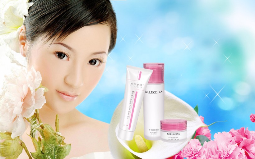 化妆品广告设计图片