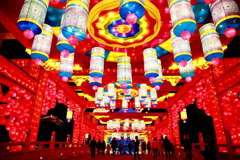 绚烂多彩的灯会图片