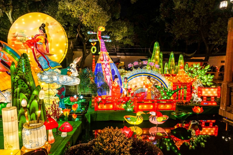 春节喜庆灯会图片