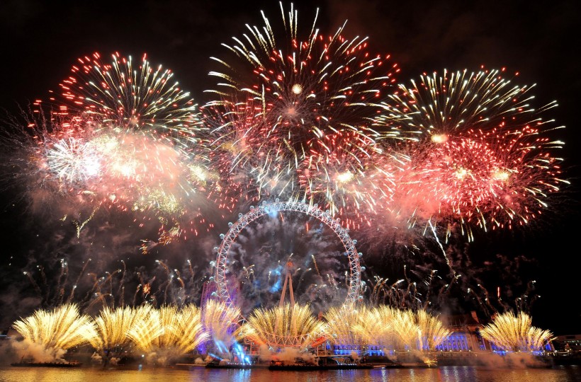 壮观绚丽的烟花图片