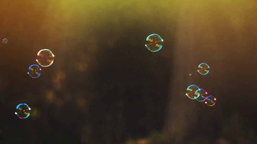 午后唯美梦幻多彩的泡泡背景图片大全
