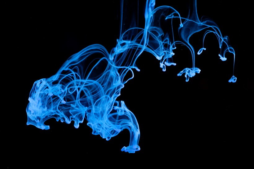 蓝色色彩流动背景图片