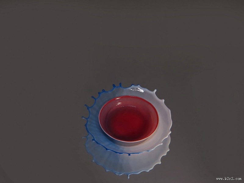 碟子形状的水滴图片