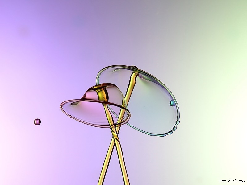 交叉的水花图片