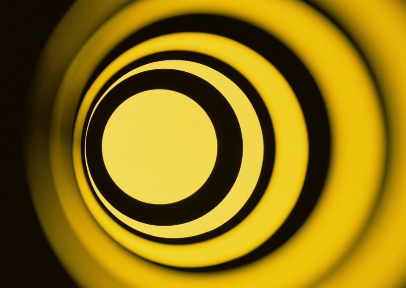 迷幻光圈背景图片