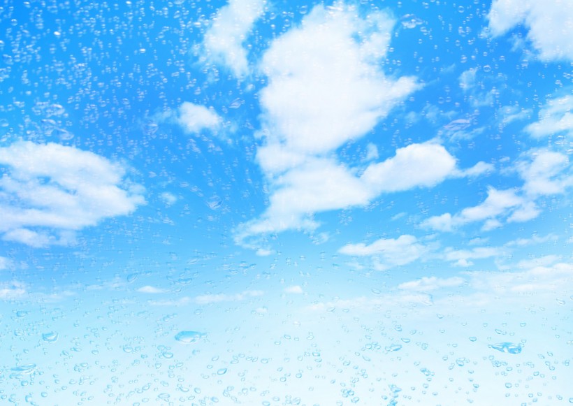 浩瀚的海洋和天空图片