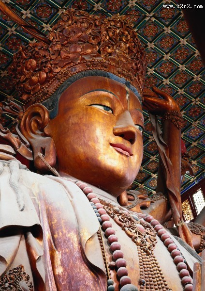 金光闪闪的佛像图片