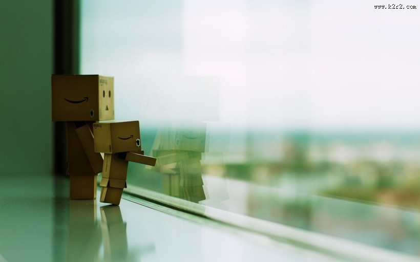 治愈纸箱人阿楞图片