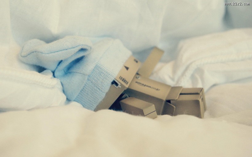 治愈纸箱人阿楞图片