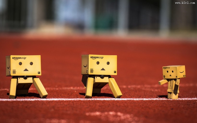 治愈纸箱人阿楞图片