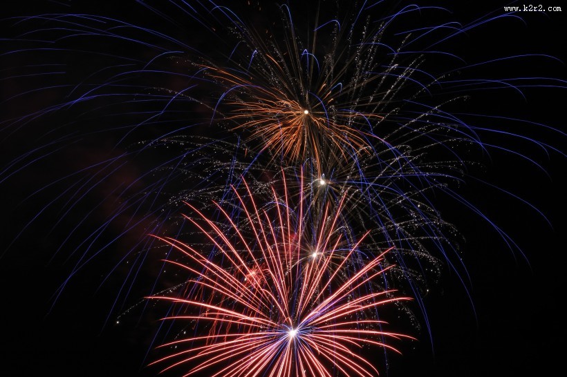 绚丽多彩的烟花图片
