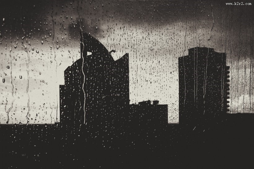 窗外的雨滴图片大全