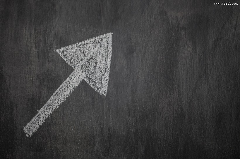 写在黑板上的粉笔字图片