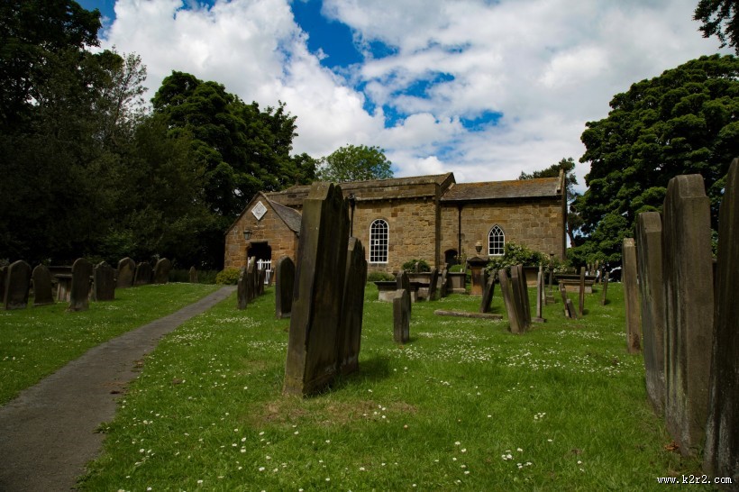 古老的墓地图片