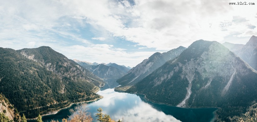 壮美的峡谷图片